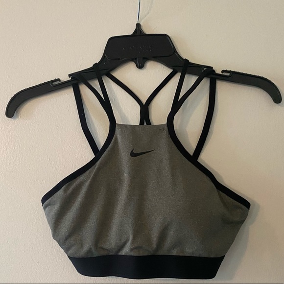NWT Nike Sports Bra